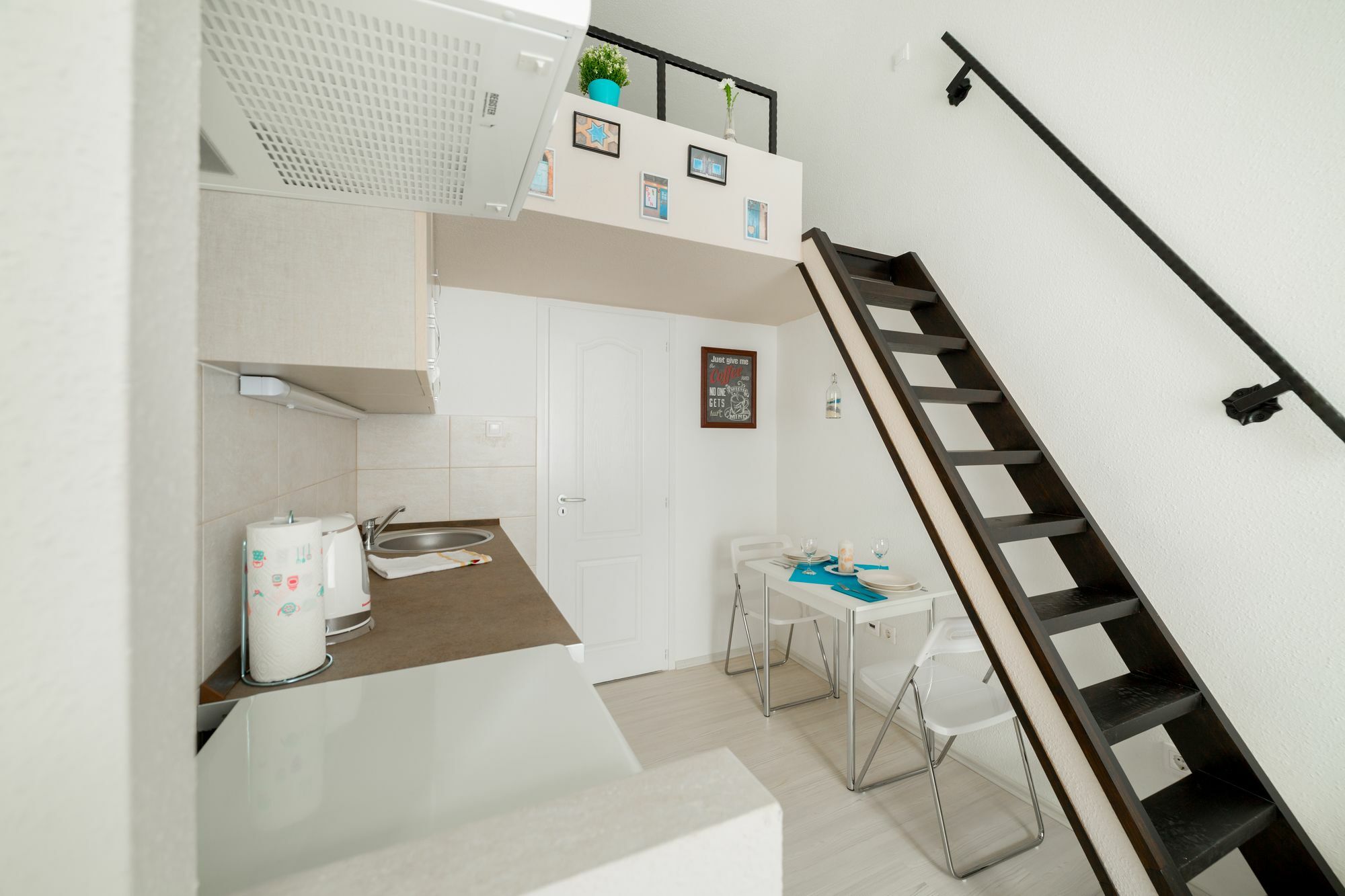 Bpm-Little Nest In Central Будапеща Екстериор снимка