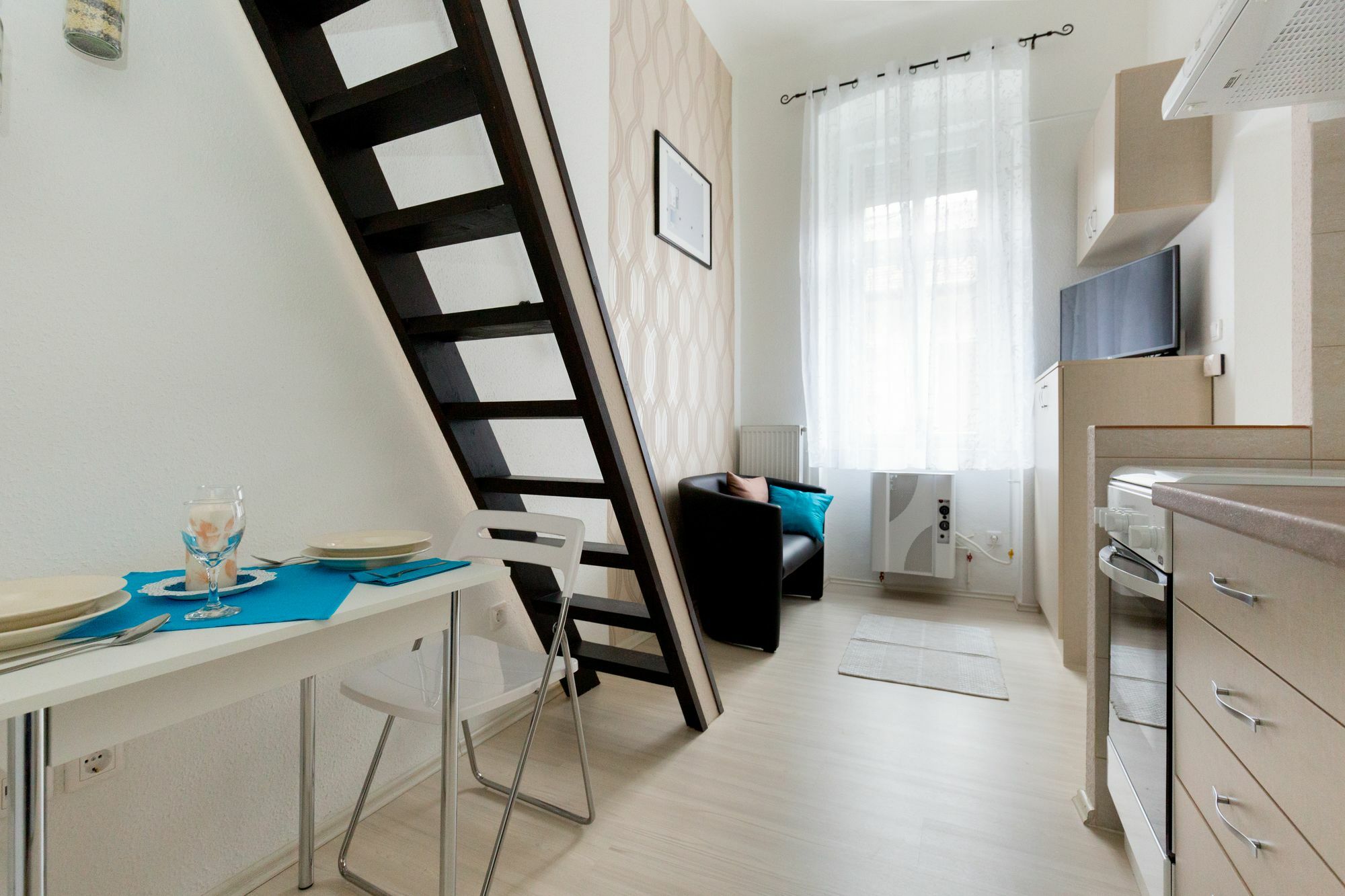 Bpm-Little Nest In Central Будапеща Екстериор снимка