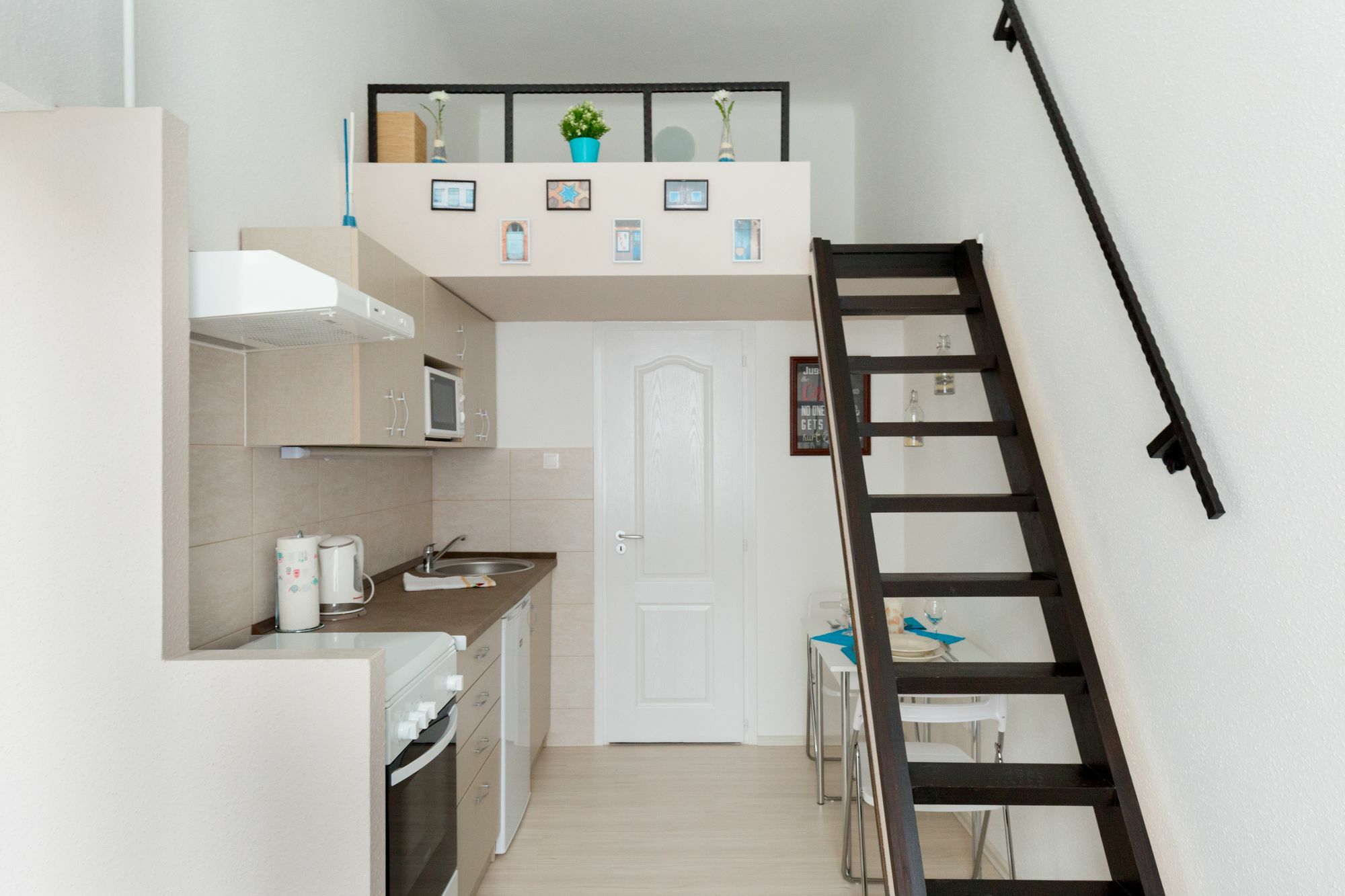 Bpm-Little Nest In Central Будапеща Екстериор снимка